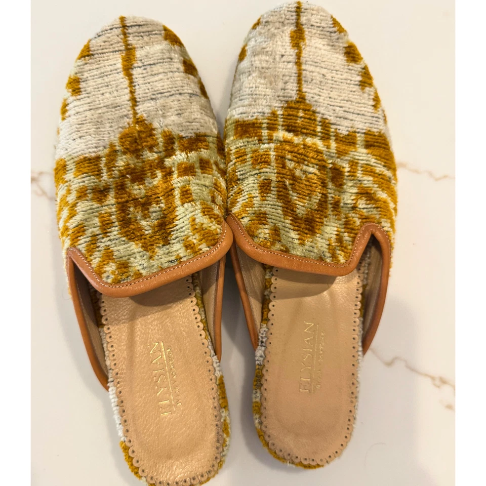Elysian by Emili Vesilind Mules Ikat Velvet Mustard 金色 9.5 皮革鞋底 — 第 2/4 张图片