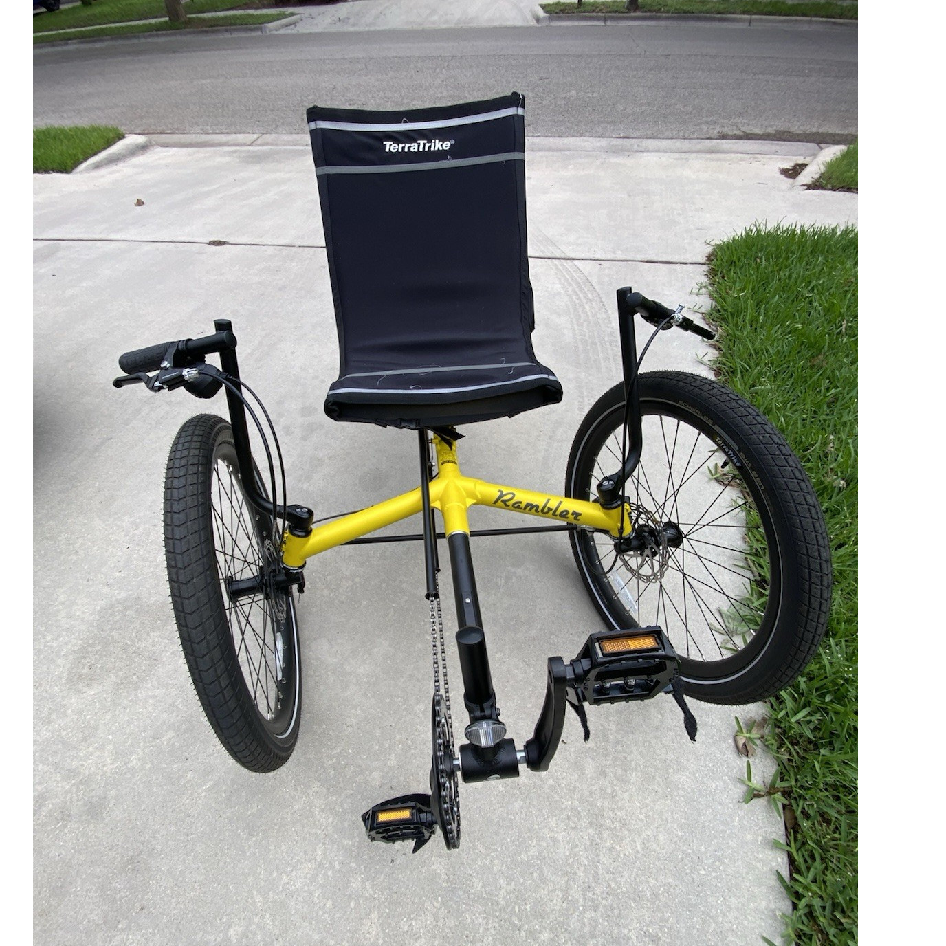 (Used) TerraTrike Rambler (Salted Grass) Recumbent Bike 24 inch Yellow/Black Disc Brake (1100.00 USD)