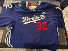 Jonathan Quick Rookie Cards and Autograph Memorabilia Guide 18