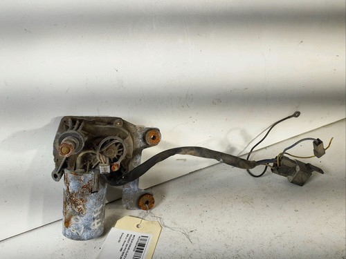 Remplacement moteur d'essuie-glace arrière Peugeot 208 [Tarif 2026