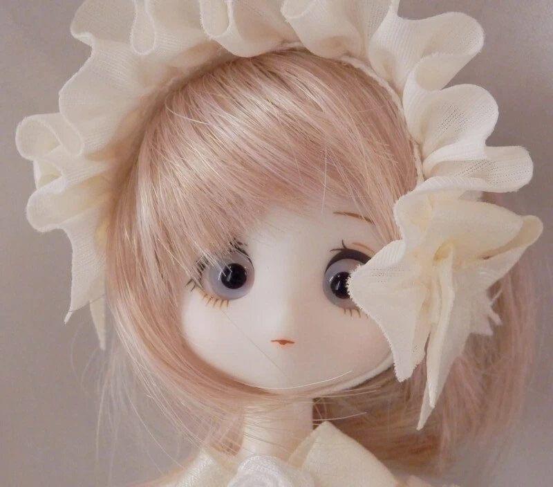 Dollce Mini Sweets Doll Amamus White Cinnamon Snow Obitsu 11