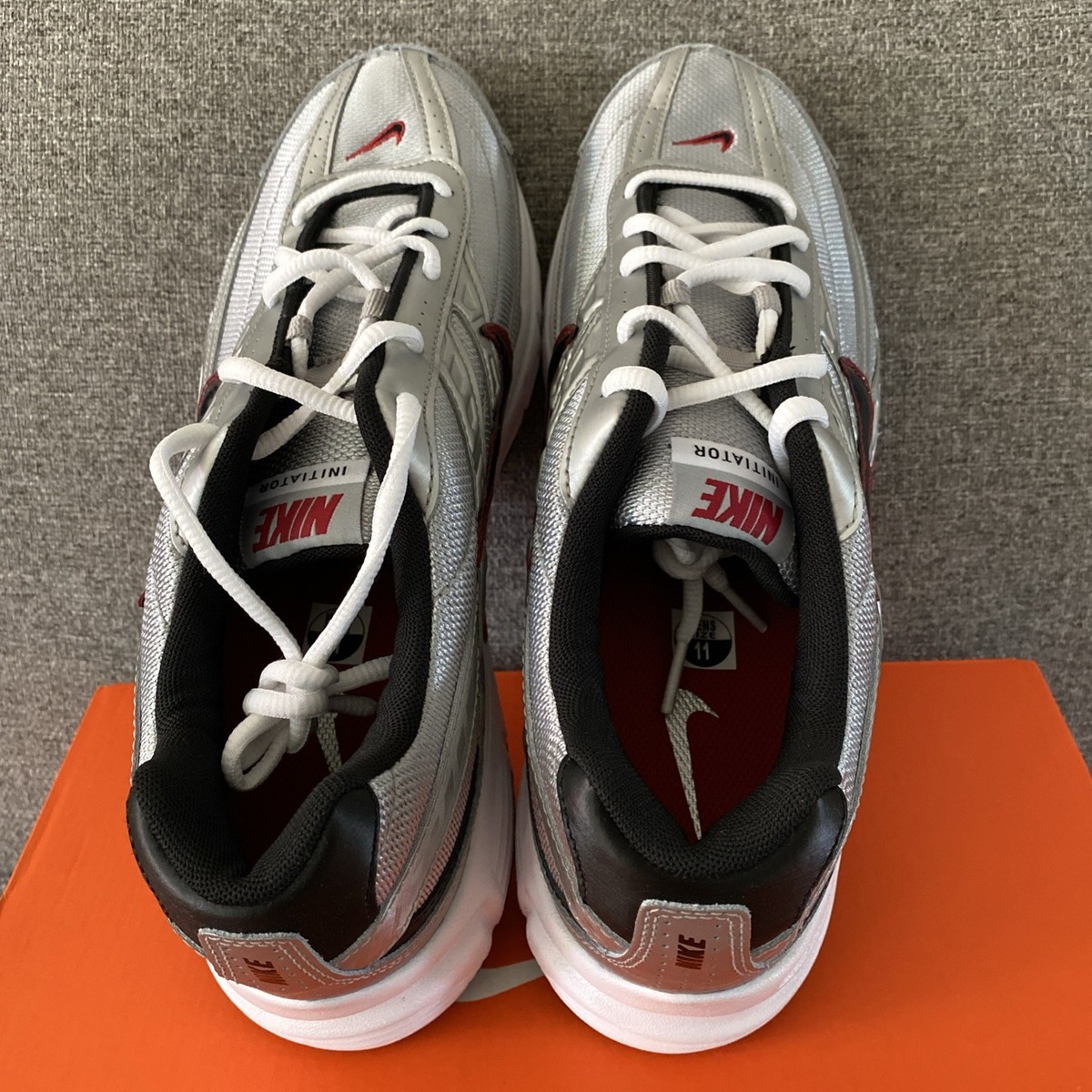 *NEW* ‎ Men Sz 11 Nike Initiator Athletic Sneakers Metallic Silver (394055 001) Nike Initiator  main image 2