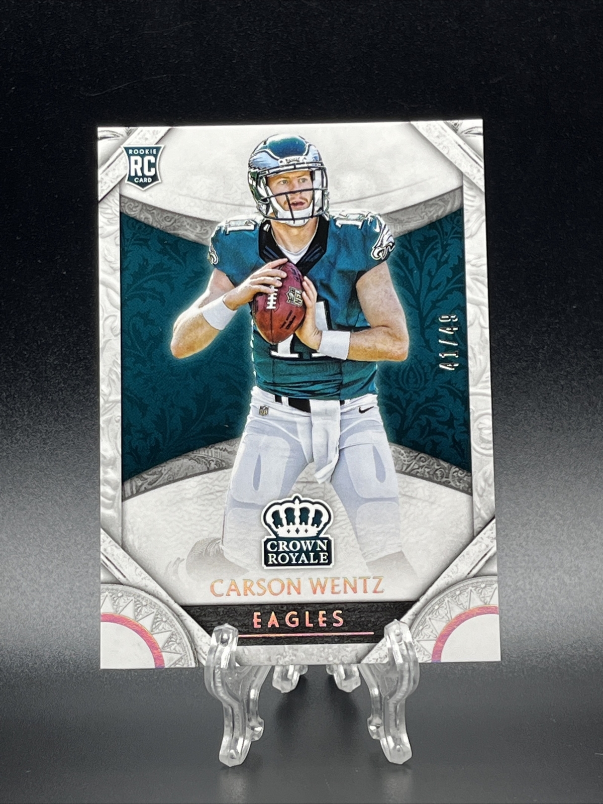 2016 Panini Crown Royale Carson Wentz #96 Platinum Holo Rookie Card #’D 41/49 RC