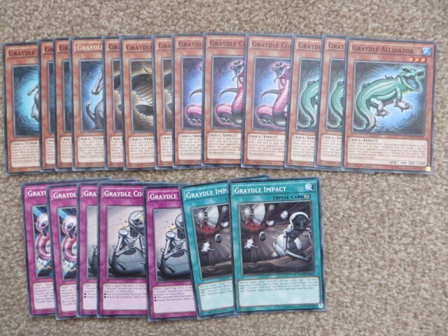 YuGiOh! Graydle Deck Builder Card Set