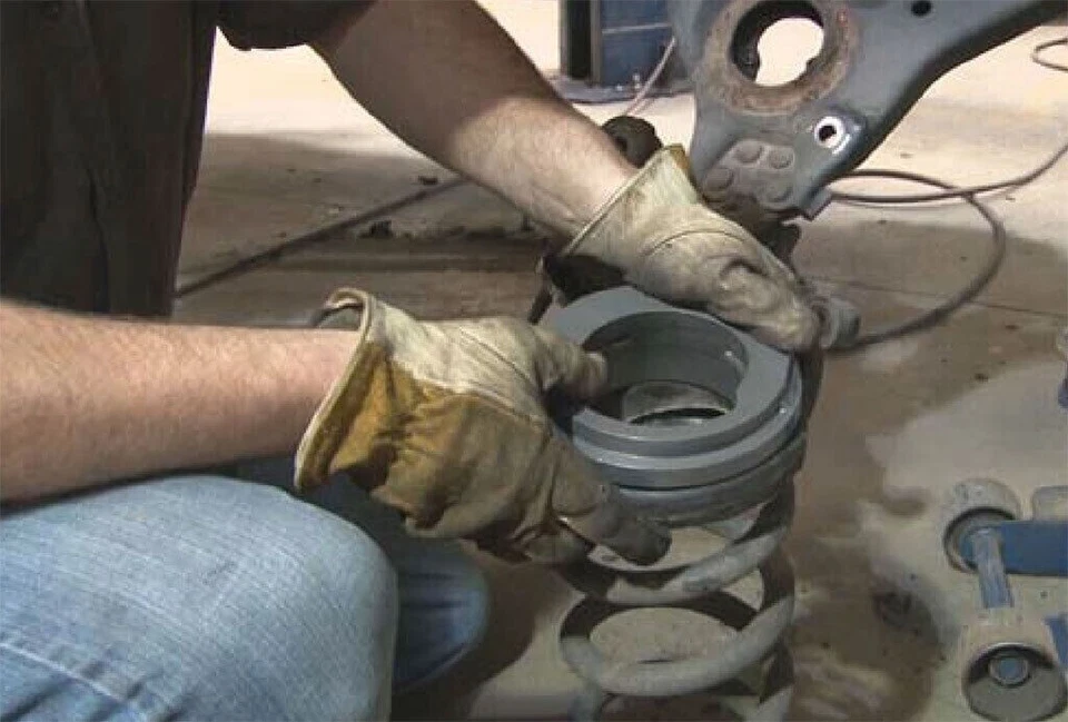 1987-2004 Dakota Durango 2WD Steel Front 2" Lift Kit With Shock Extender - Image 2 of 2