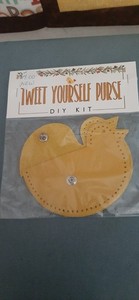 Hometown Leather Works Tweet Yourself Coin Purse DIY Sewing Kit Yellow Bird NEW