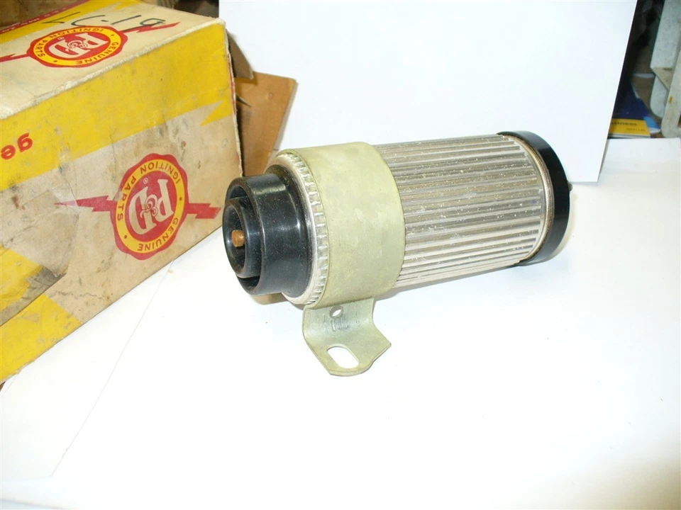 Chevrolet 1941-1947 ¡Bobina de encendido vintage con aletas de aluminio! Foto 3 de 3