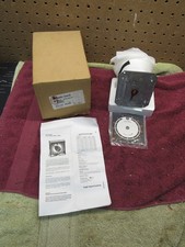 NOS Eagle Signal Danaher Controls HP51A619 Cy...