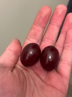 Vintage Phenolic Cherry Amber Bakelite Beads For Necklace 18.6 Gram Not Marbled