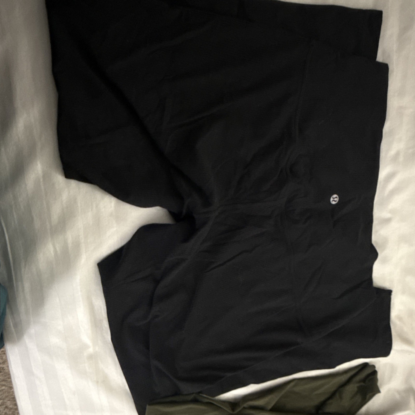 Lululemon Black Solid Biker Activewear Shorts Wom… - image 1