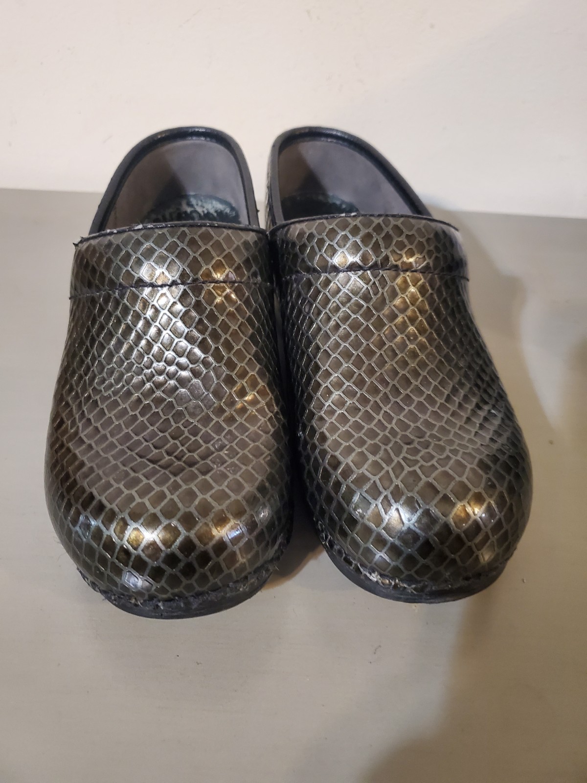 Dansko Professional XP Python Snakeskin Clogs W 3… - image 2