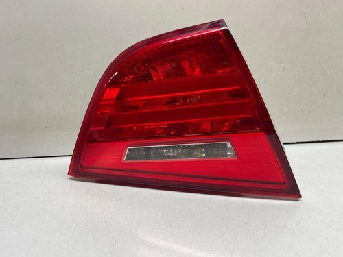 BMW 3 E90 Heckklappenleuchte links 7154155 2.00 Diesel 2008 33734104