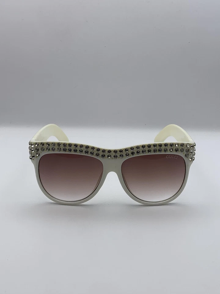 Gafas de sol Gucci para mujer 55-15-136 blancas estrás tachonadas hechas en Italia GG0147 Foto 2 de 4
