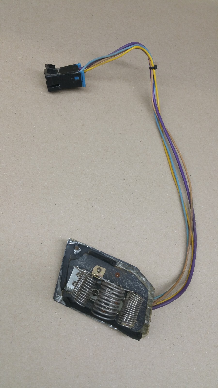 Picture 1 of 2