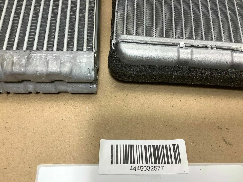 Smart Fortwo W451 2008 2014 aire acondicionado calefacción núcleo conjunto de 2 OEM+ Foto 2 de 4