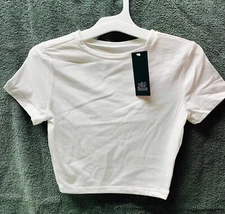 Wild Fable Women's Short Sleeve Cropped T-Shirt Solid White Size XS A069