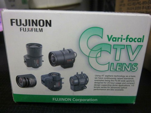 Nueva lente de foco variable FUJINON CC iris YV5X2.7R4B-SA2L CS 1/3" 2.7-13.5 F1.3 - Imagen 2 de 2