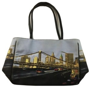 medium size tote purse