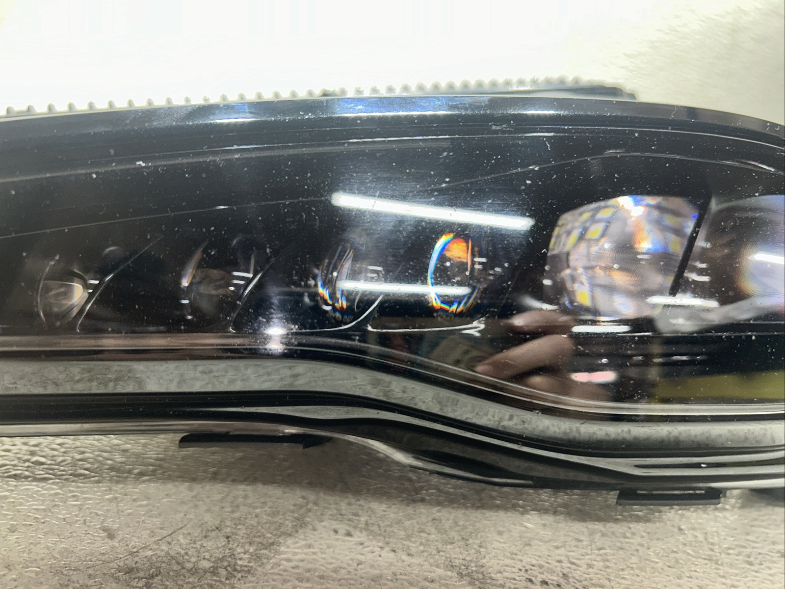 2023 McLaren Artura LH Headlight USED 14AD252CP