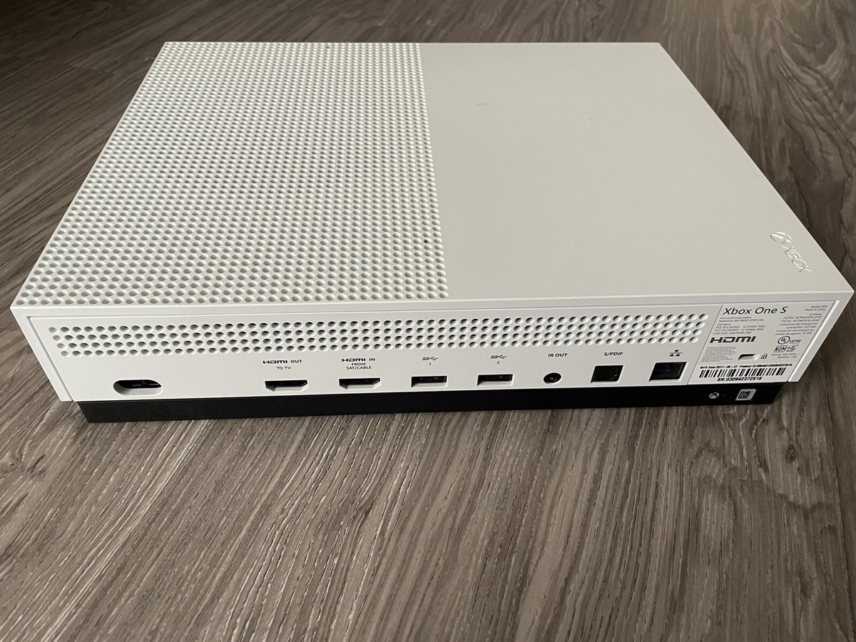 Nintendo Switch xbox one 500GB Microsoft Xbox One S 500GB Video Game Console - White (ZQ9