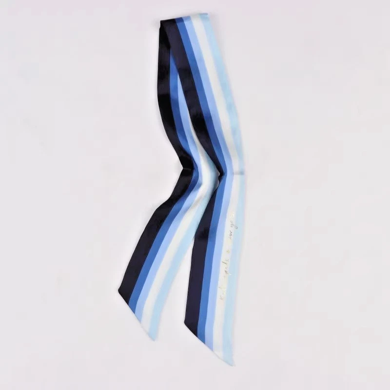 💗🌟 KATE SPADE NEW YORK Blue Stripe Silk Skinny Scarf
Opens in a new window or tab