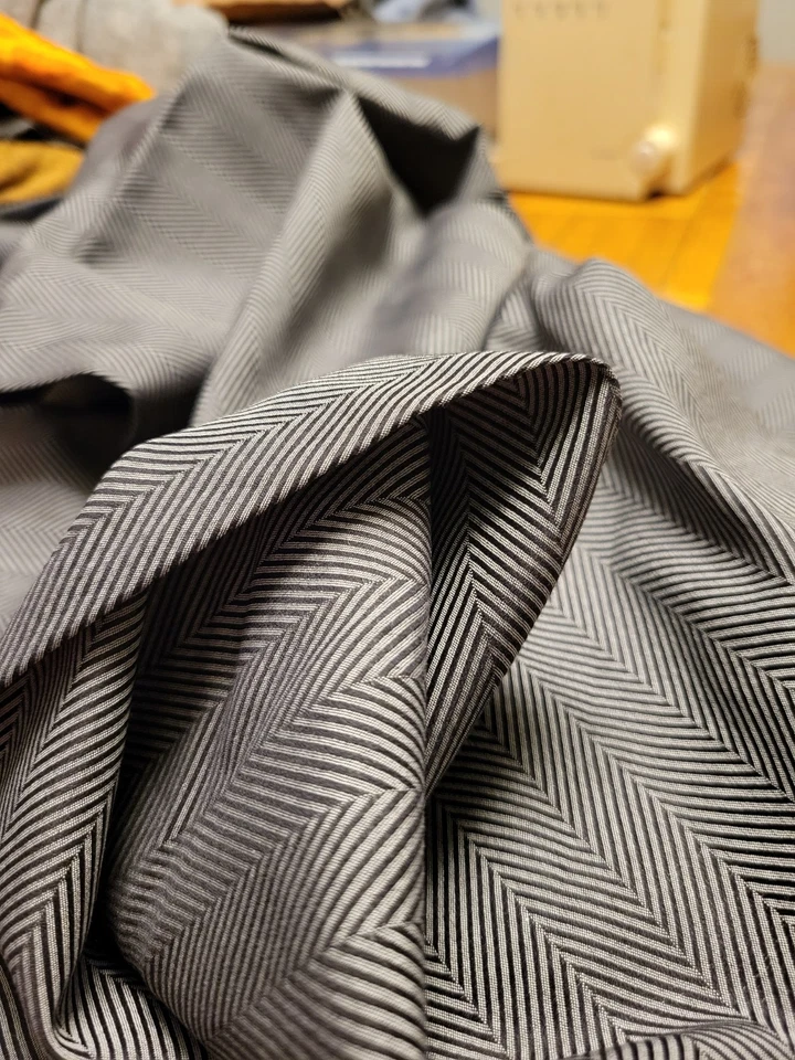 Tela de vestir de seda/rayón fina espiga azul marino/gris, 5 yardas, 4"x 60" de ancho Foto 2 de 4