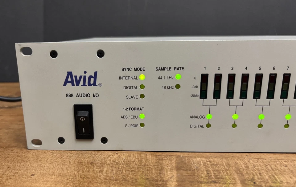 Avid Audio 888 XLR 8x8 Audio I/O Interface Analog & Digital MH070-AV REV J - Image 2 of 4