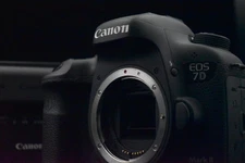 [US Duty Paid] Canon EOS 7D Mark II DSLR Digital SLR Video Camera Used 8671