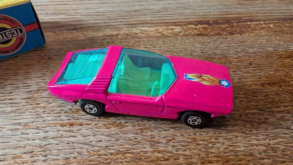 MATCHBOX SUPERFAST GUILDMAN 1 ROSE 1/64 N° 40 - Photo 3/4