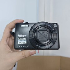 Nikon COOLPIX S7000 16.0MP 20X Optical Zoom Wi-Fi Vintage Digital Camera English