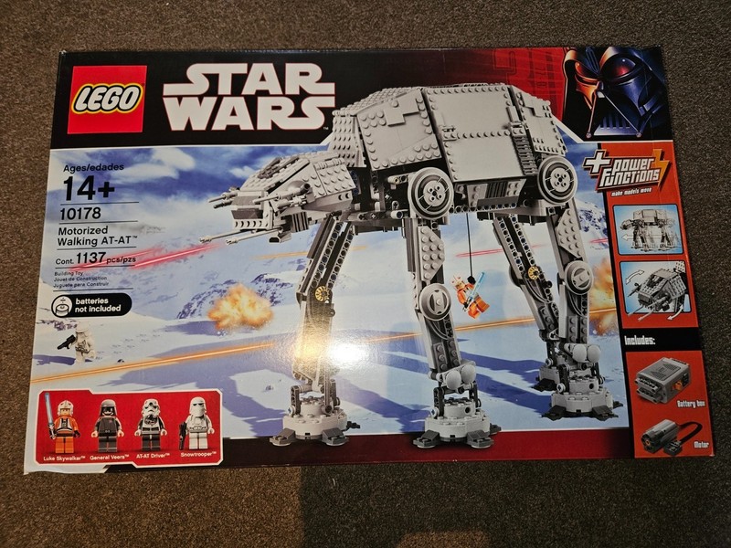 LEGO Star Wars 10178 Motorized Walking AT-AT - New and Sealed
