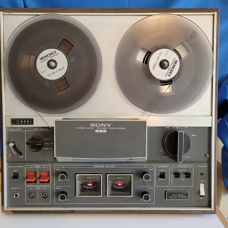 Vintage Sony reel to reel tape recorder TC-366