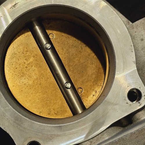 Standard Motor Products S20040 Fuel Injection Throttle Body - Picture 7 of 7