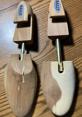 BALLY Premium Cedar Shoe Trees Fits Men display picture 2