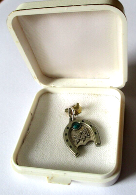 Pendentif Ancien En Argent Sterling Fer à Cheval Avec émeraude - Porte-bonheur Unisexe, Parfait état