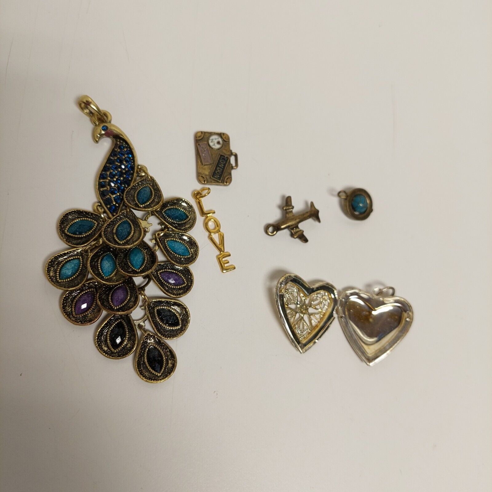 Picture 16 of 24