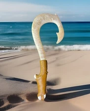 Disney Moana Maui’s Magical Fish Hook Lights 20"  Works