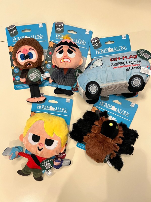 BarkBox Home Alone Holiday Set(5) Marv, Harry, Oh-Kay Van, Tarantula, Kevin Toy