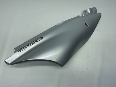 Suzuki XF650 Freewind Rechts Heck Verkleidung Right Tail Fairing (2) 97'
