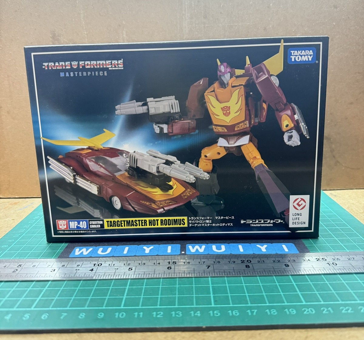 MP-40 HOT RODIMUS トランスフォーマー　マスターピース Amazon.com: Targetmaster Hot Rodimus MP-40 Transformers