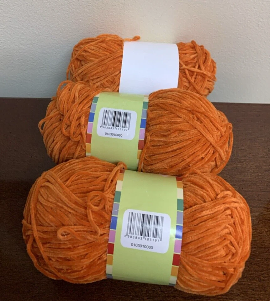 Lote de 3 Hilos de Chenilla Herrschners 1.75oz 140yd 100% Acrílico Naranja Calabaza Foto 3 de 4