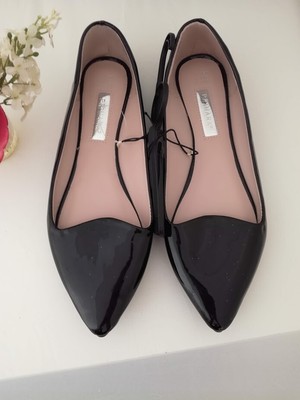ladies black flat shoes size 6