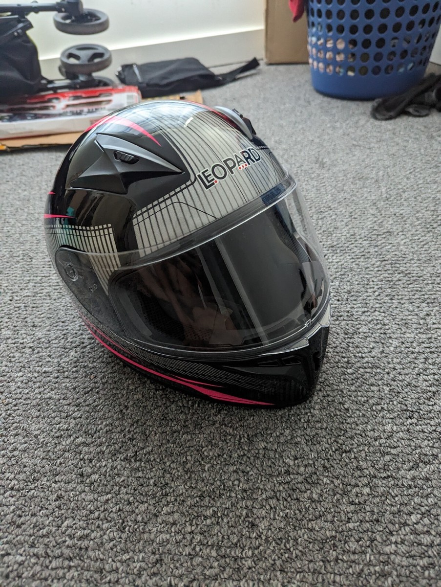 leopard helmet Maxxis Size S UK