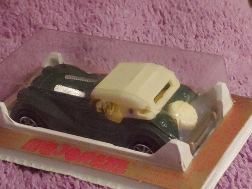 MORGAN 261 HUNTER GREEN/WHITE BY MAJORETTE, MADE IN FRANCE ,NIOB STUNNING, 3" - Picture 3 of 12