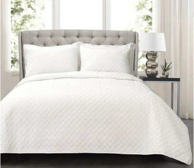 New 3 Pc White Ava Diamond Lush Cotton Quilt Full/Queen 92  X 92 