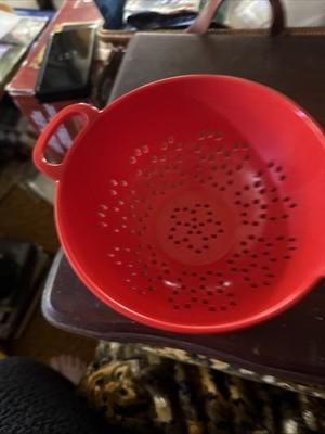 CULINARY ELEMENTS  RED COLANDER 100% MELAMINE