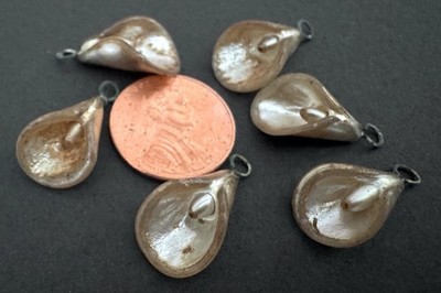 Very Vintage Aged Pealized Glass Calla Lily Charms Embedded Loop Japan 6