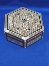 Egyptian Hexagonal Marquetry Mother Pearl Wooden Trinket Box Center Star 6.5"