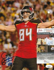 CAMERON BRATE TAMPA BAY BUCCANEERS JSA AUTHENTICATED ACTION SIGNED 8x10