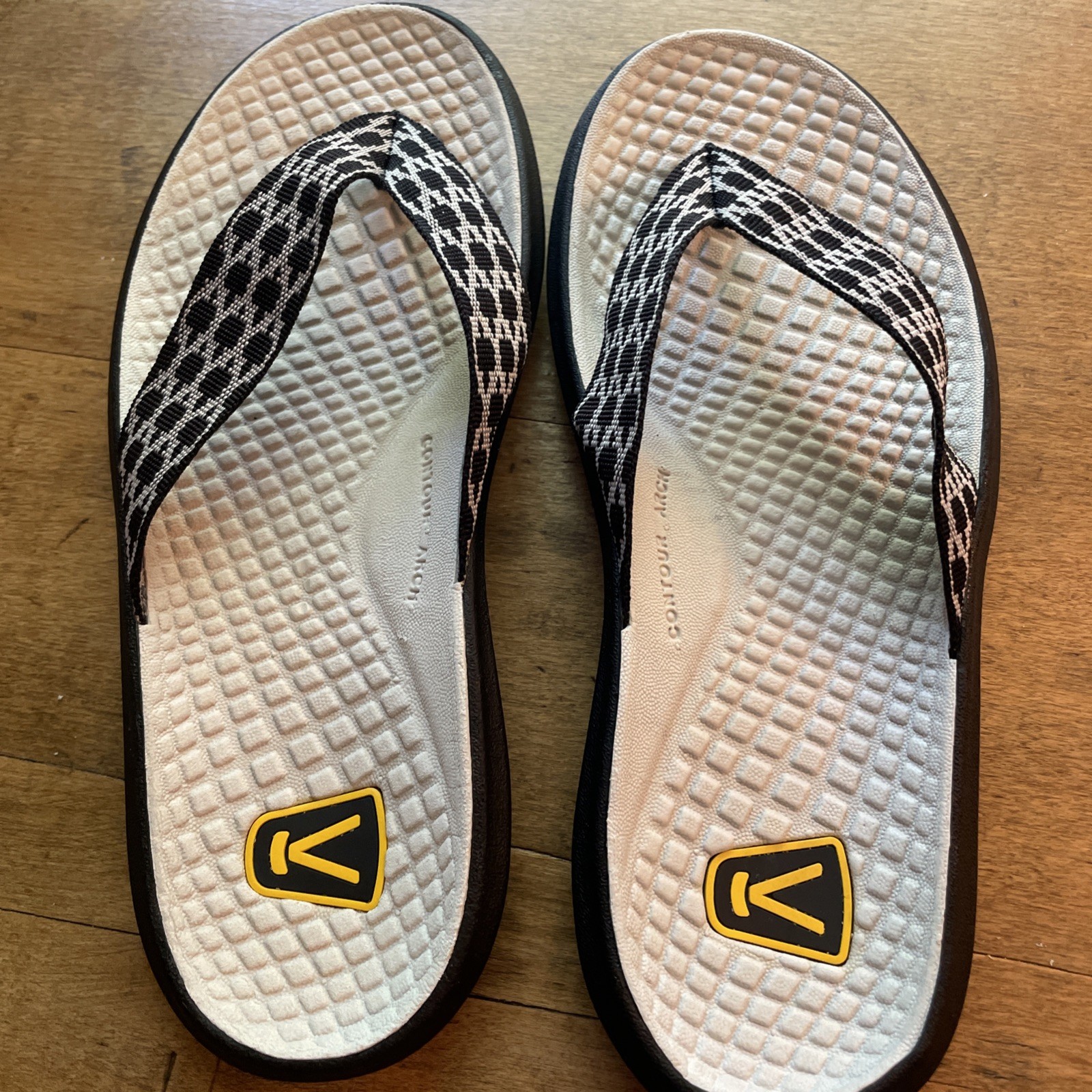 Scarpe Keen Class 5 Flip II sandalo infradito punta aperta piatta marrone donna taglia 6